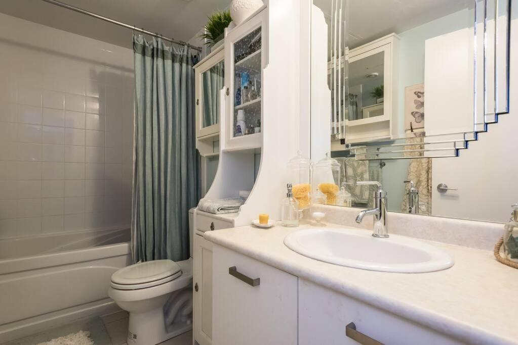 Stunning Condo With Fantastic View Of The City! Toronto Buitenkant foto