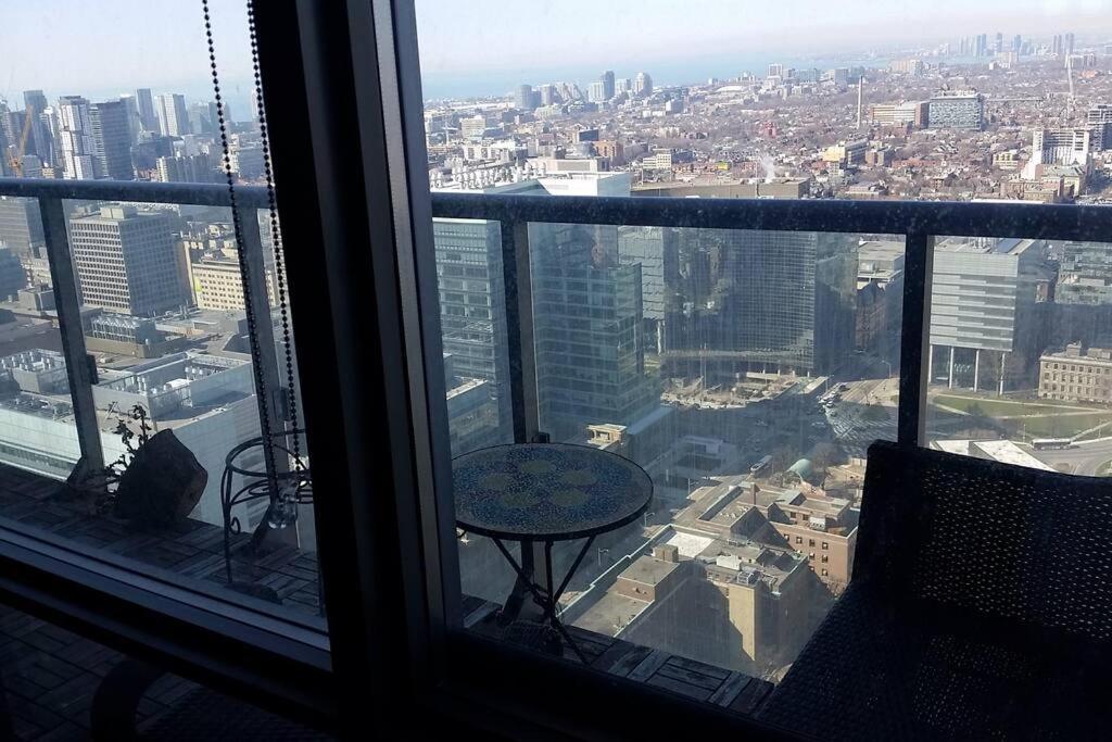 Stunning Condo With Fantastic View Of The City! Toronto Buitenkant foto