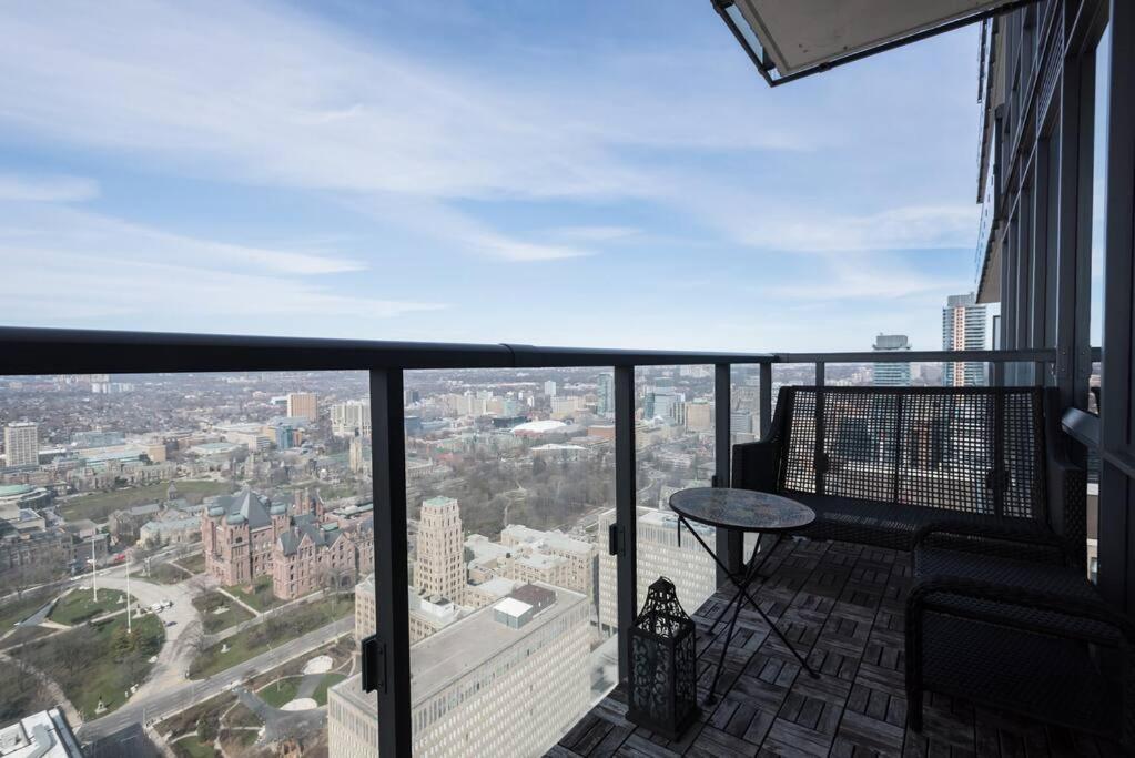 Stunning Condo With Fantastic View Of The City! Toronto Buitenkant foto