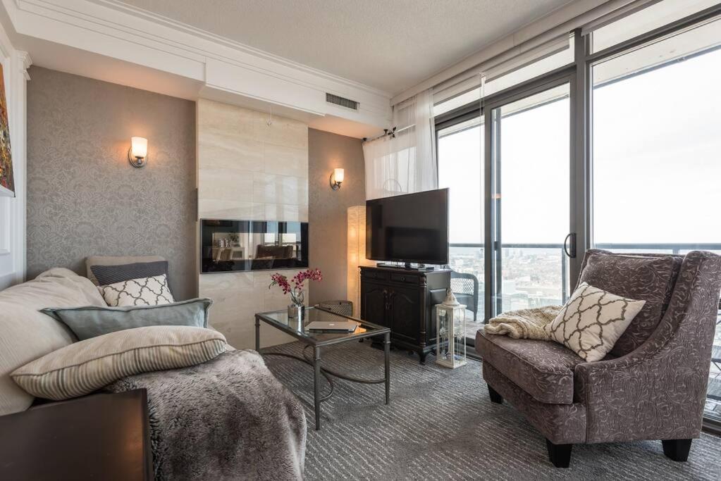 Stunning Condo With Fantastic View Of The City! Toronto Buitenkant foto
