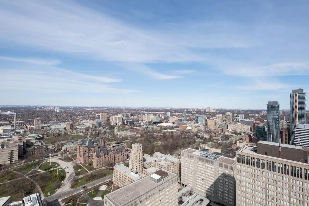 Stunning Condo With Fantastic View Of The City! Toronto Buitenkant foto